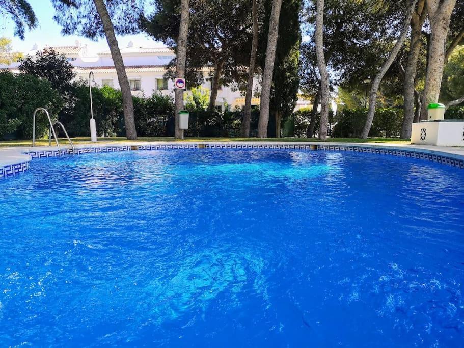 Appartement ¡Nuevo! Zona Tranquila Cerca De La Playa De La Carihuela à Torremolinos Extérieur photo